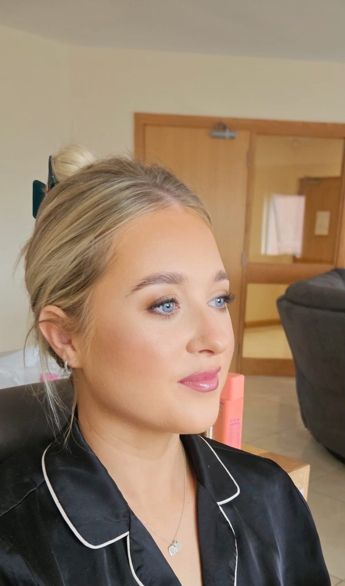 Full glam makeup look, Enniskillen makeup artist